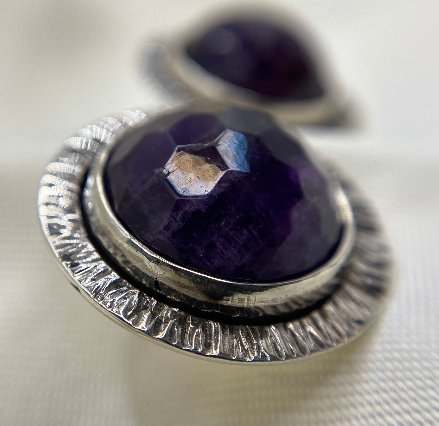 Classic Circular - Amethyst